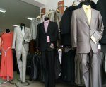 ,odzie� m�ska, odzie� damska,garnitury m�skie,koszule,krawaty,muszniki, garsonki damskie,suknie wieczorowe,bi�uteria, obuwie,bluzki,�akiety, modne ubrania