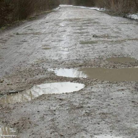 pinczow_remont_drogi1.jpg