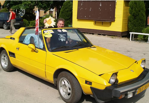rajd_zabytkowych_pojazdow1.jpg
