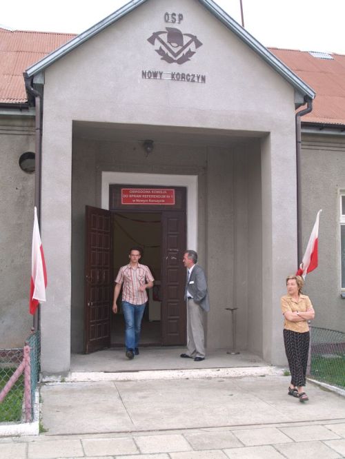 referendum006.jpg