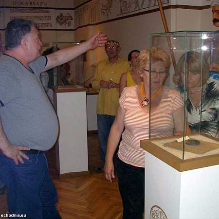chroberz_czytanie_noca1.jpg
