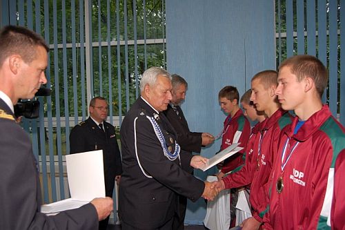 strazacy_nowy_korczyn3a.jpg