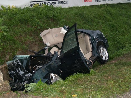 wypadek_lexus003.jpg