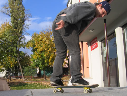 skate2.jpg