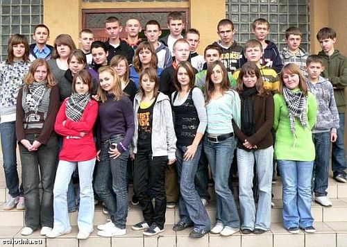 gimnazjalisci1.jpg