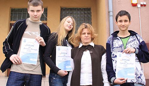sg_podgaje_turniej_wiedzy_ekonom1.jpg
