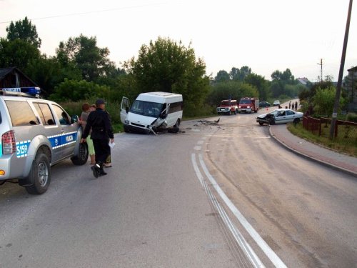 wypadek_zborow003.jpg