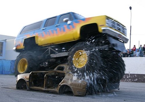 monster_truck105.jpg
