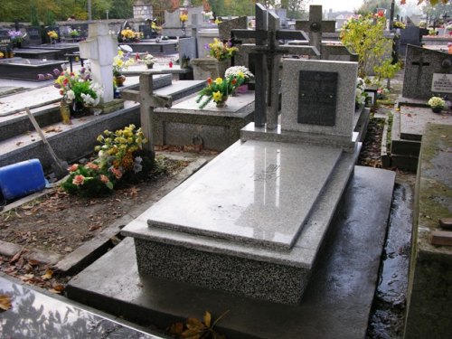 cmentarz02.jpg