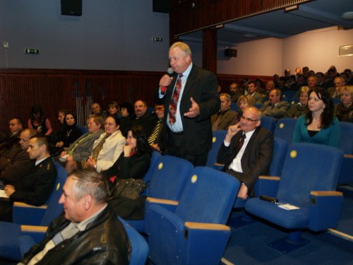 debata322.jpg