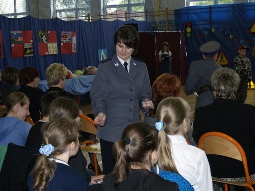 policja_staszow_konkurs.jpg
