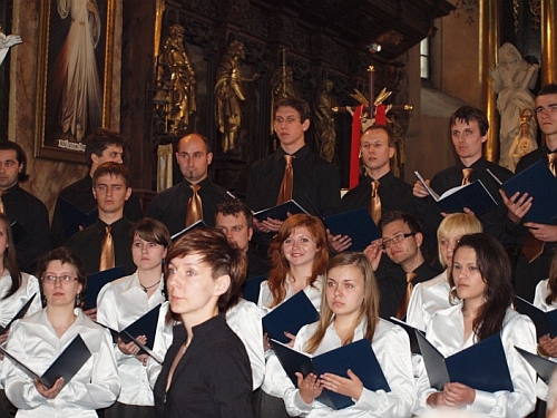 pinczow_spotkanie_choralne001.jpg
