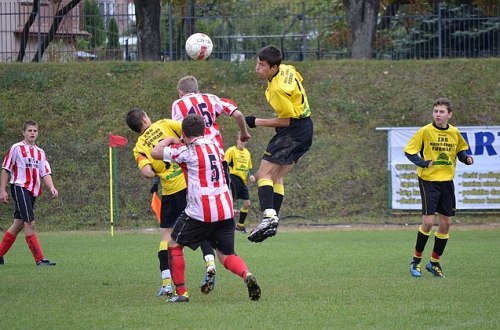 juniorzy_mks_busko_wisla_nowy_korczyn003.jpg