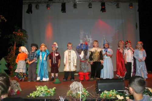 cala_polska_czyta002.jpg