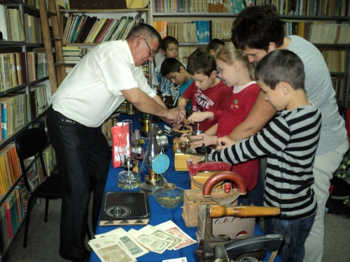 biblioteka01.jpg