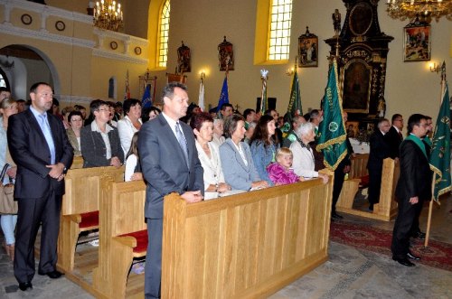 pomnik019.jpg