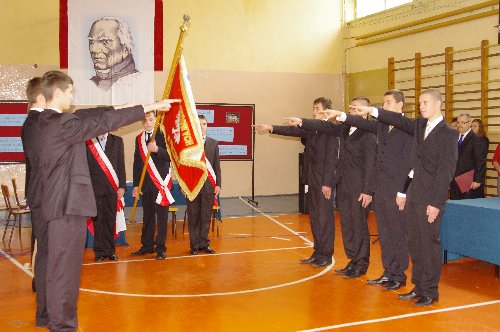 szkola_pinczow004.jpg