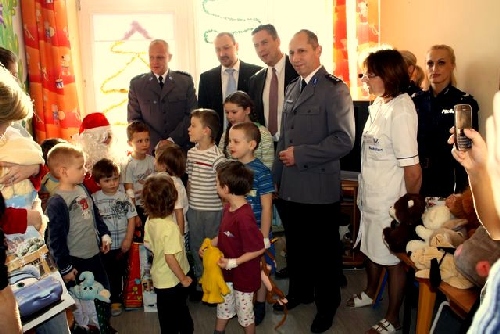 mikolajki_policja1_1.jpg