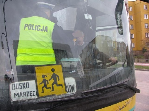 policja_kontrola_pinczow3.jpg
