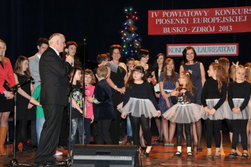 festiwal_pisenki_europejskiej_final001.jpg