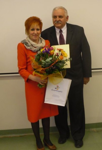 biblioteka_pinczow1.jpg