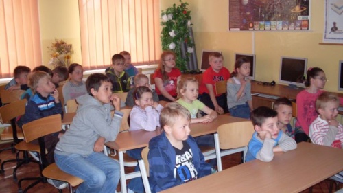 biblioteka_szczaworyz.jpg