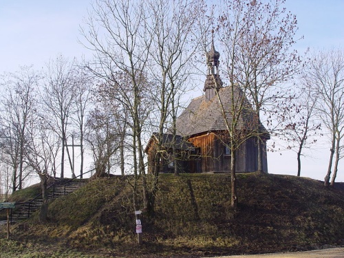 studenci_chotelek_kosciol001.JPG