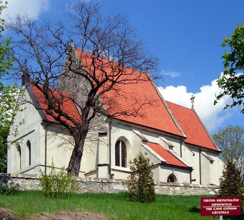studenci_chotelek_kosciol002.jpg