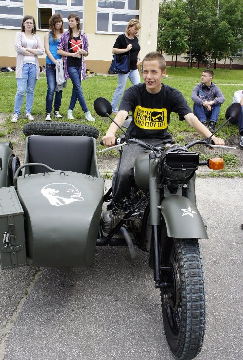motocykle_pinczow_gimnazjum4.jpg