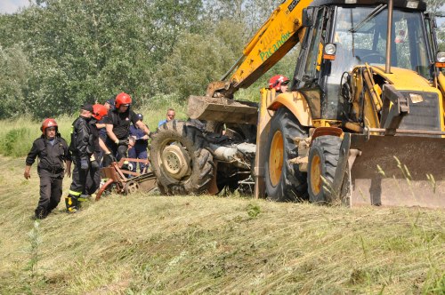 wypadek_komorow002.jpg