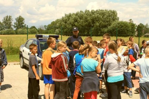 policja_pogadanka_wratajach.jpg