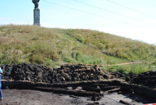 odkrycie_archeologiczne_wloszczowa2.JPG