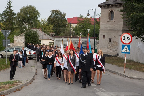 rozpoczecie_roku_pinczow1.jpg