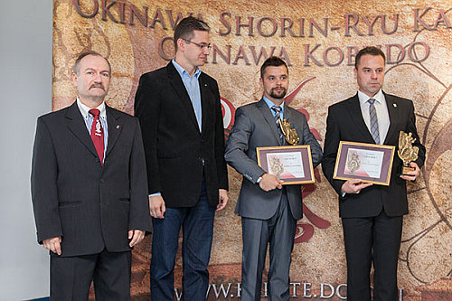 karatecy1.jpg