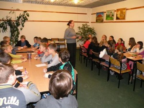 biblioteka_pinczow.jpg