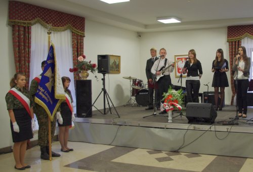 liceum_stopnica_mundurowi005.jpg