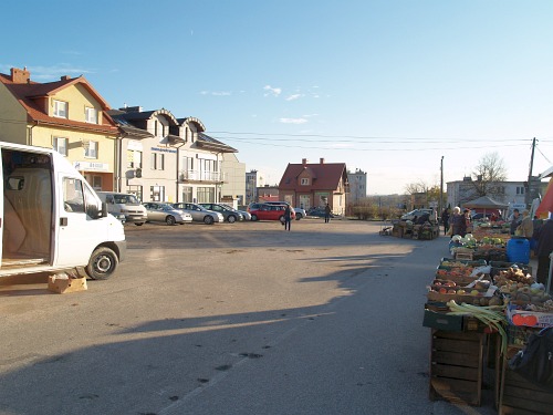 plac_targowy08_11_02.jpg