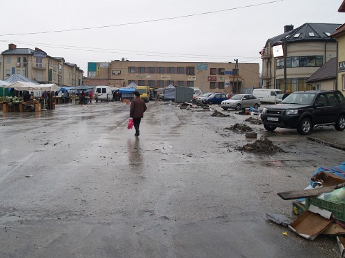 plac_targowy_porzadek001.jpg