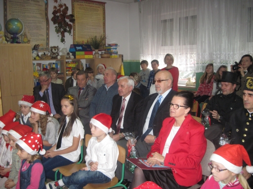 mikolajkowe_czytanie1.JPG