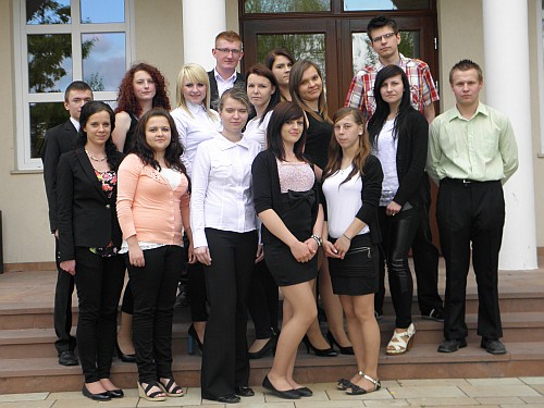 maturzysci_pinczow_nagroda001.JPG