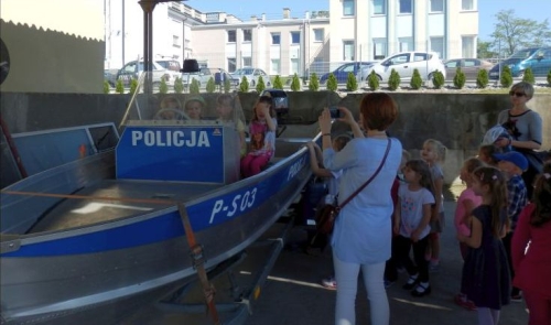 przedszkolaki_policja.jpg