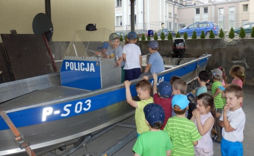 przedszkolaki_w_policji2.jpg