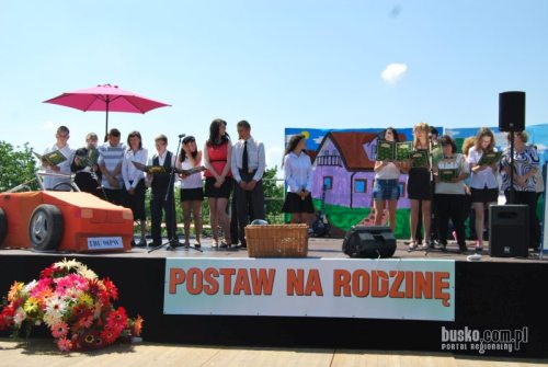 festyn_fodzinny_bronina64.jpg
