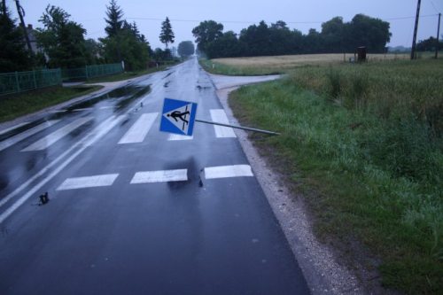 znak_drogowy1.jpg