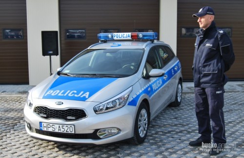 przekazanie_radiowozu003.jpg