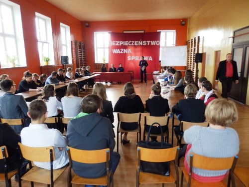 policja_dzialoszyce1.jpg