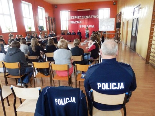 policja_dzialoszyce3.jpg