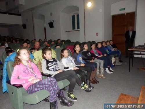 cyberprzemoc1.jpg