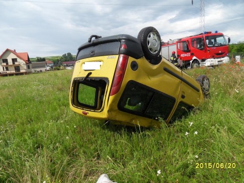 dachowanie_renault1.jpg