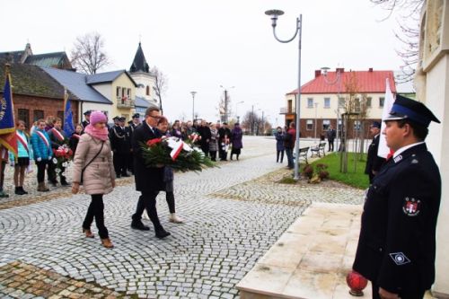 11_listopada_nowy_korczyn1.JPG